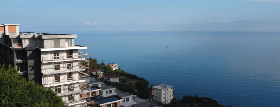 Apartment with a full sea view in Trabzon - Image 4