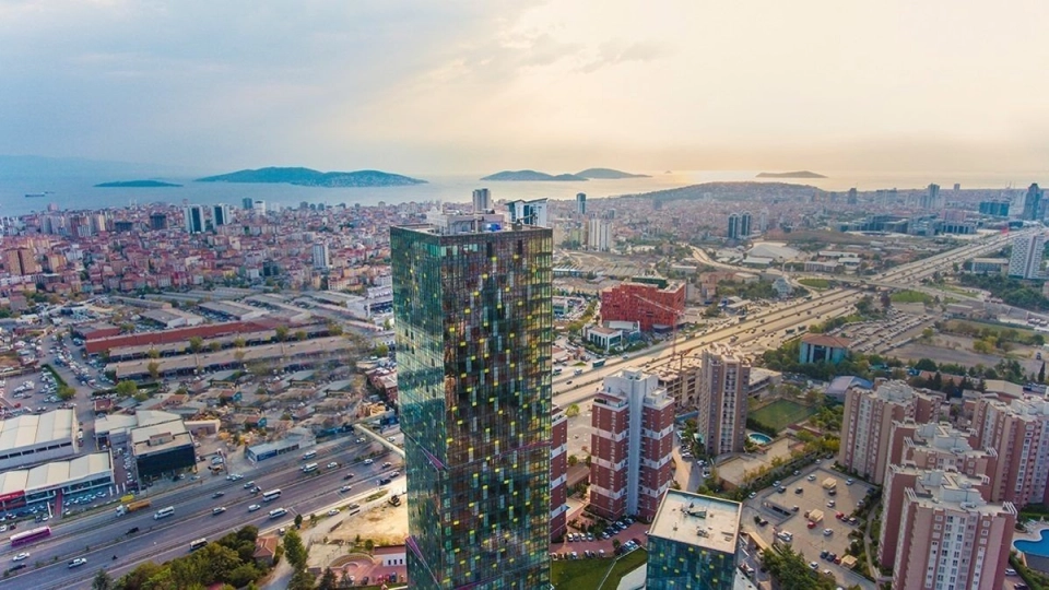 Apartments in a quiet area with sea views in the Kartal district of Istanbul