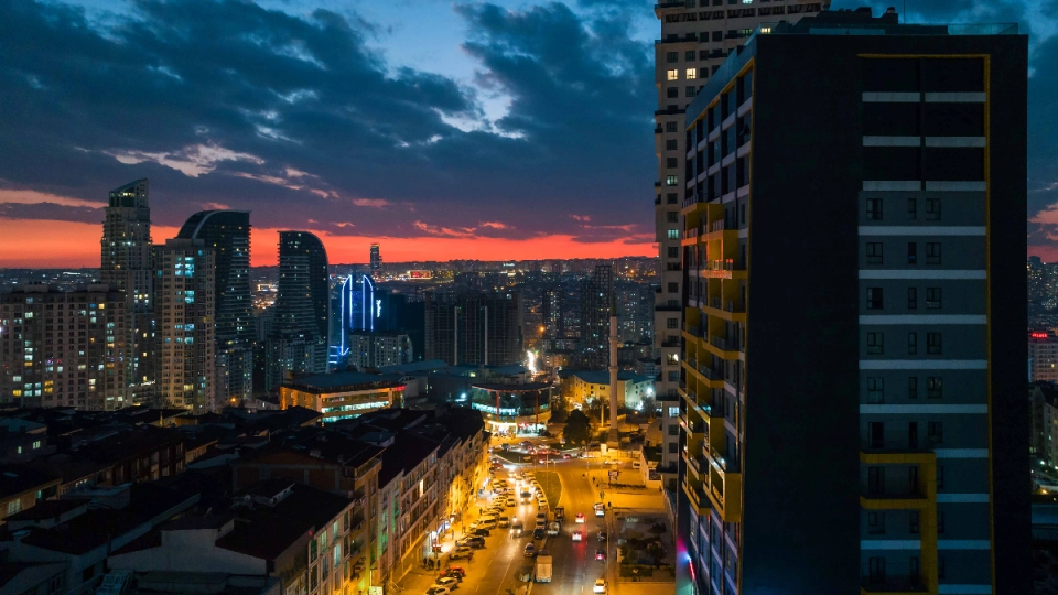 آپارتمان مدرن خود را در اسنیورت، در فاصله چند قدمی متروبوس و E-5 بیابید - Image 4